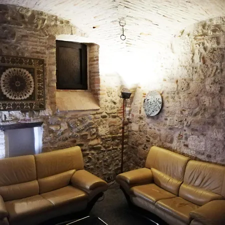 Cantina Dell'arte أسكولي بيتشينو